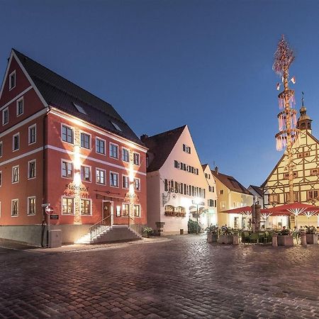 Stadthotel Kachelofen Krumbach Eksteriør billede