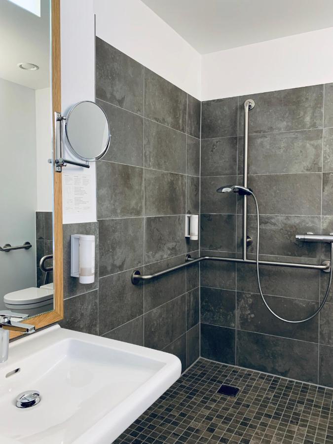 Stadthotel Kachelofen Krumbach Eksteriør billede