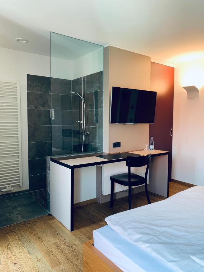 Stadthotel Kachelofen Krumbach Eksteriør billede